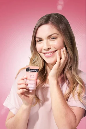 Yüz Bakim Peeling & Bright Boost Canlandiran Işıltı Veren Yenileyici 75ML