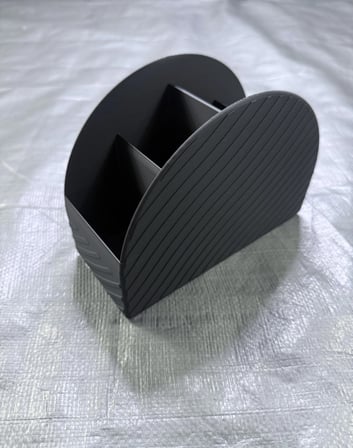 3D Baskı Uzaktan Kumanda Organizeri - Çok Bölmeli TV Kumandası Masaüstü Düzenleyici-Siyah