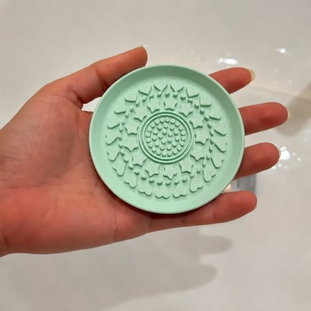 3D Baskı Makyaj Fırçası Temizleme Pedi - Desenli Aparat-Mint