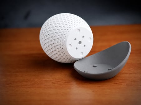 3D Baskı Küre Saksı - Kafes Dokulu İki Parçalı Dekoratif Saksı - Beyaz-Gri