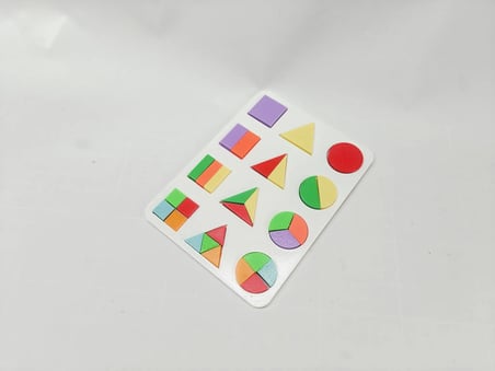 3D Baskı Geometrik Şekiller ve Kesirler Eğitim Seti - Renkli Şekil Eşleştirme Puzzle, Montessori Öğretim Materyali