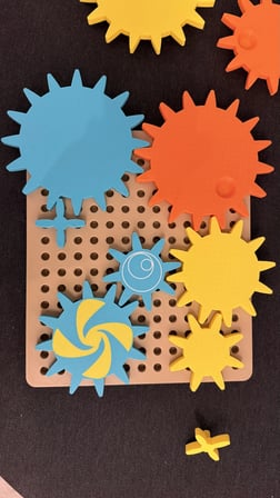3D Baskı Dişli Çarklar Puzzle Tahtası - Döner Zincirleme Dişli Seti, Montessori Fen ve Mekanik Öğret
