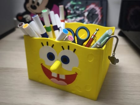 3D Baskı Sevimli Kare Deniz Süngeri Figürlü Kalemlik - Masaüstü Organizer