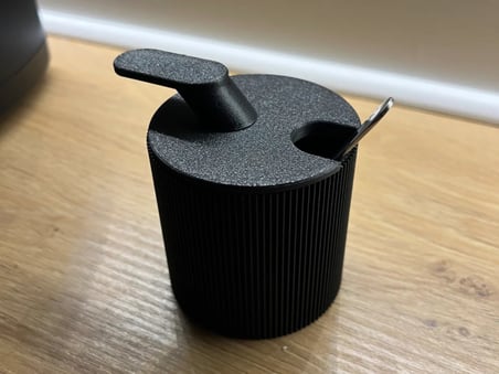3D Baskı 2li Kaşıklı Şekerlik Baharatlık Seti Kapaklı Fitilli Dekoratif Mutfak Sunum Kabı 7x7 cm