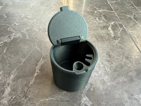 3D Baskı Kapaklı Küllük Menteşeli Rüzgar ve Koku Önleyici Dekoratif Sigara Küllüğü 11 cm