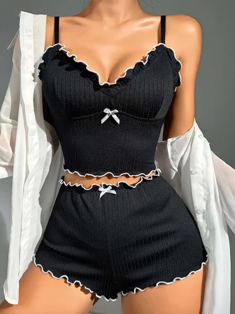 Kadın Siyah Fitilli Askılı Şortlu Pijama Takım 5042