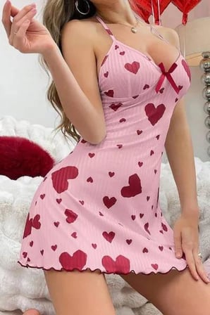 Kadın Pembe Kırmızı Kalp Desenli Askılı Sırt Dekolteli Elbise 5064 — BEDEN: S/M, RENK: Pembe