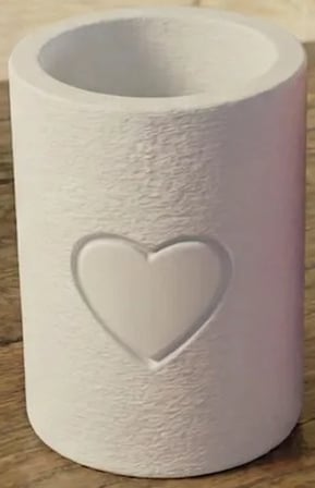3D Baskı Kalp Motifli Silindir Kalemlik Makyaj Fırçası Organizeri Kabartma Kalpli Masaüstü - Beyaz
