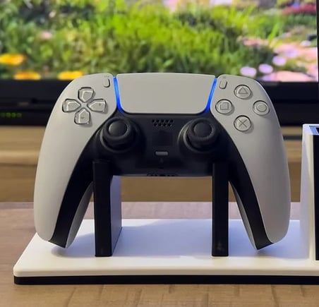 3D Baskı Oyun Kolu ve TV Kumanda Standı Çift Bölmeli Masaüstü Kumanda Tutucu Organizer - Beyaz