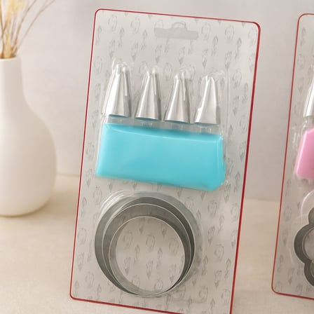 Pasta Süsleme Seti 8 Parça (Krema Torbası, Metal Uçlar, Kurabiye Kalıpları)