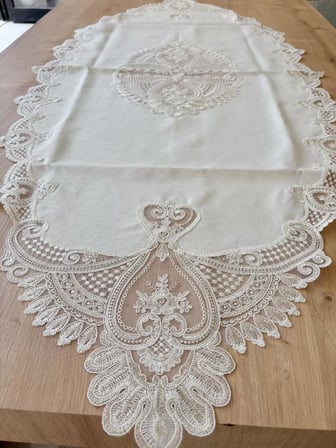 Salon Takımı Çeyizlik Runner Seti 5 Parça Keten Ranır Masa Konsol Sehpa Örtüsü Taç MAhal