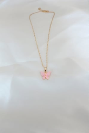 Gold Kaplama Pembe Sedefli Kelebek Kolye
