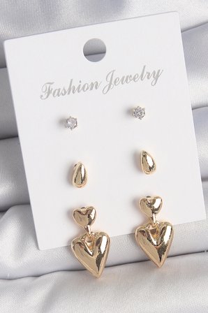 Pirinç Gold Renk Zirkon Taşlı Sallantılı Kalp Model 3 Çift Kadın Küpe Seti