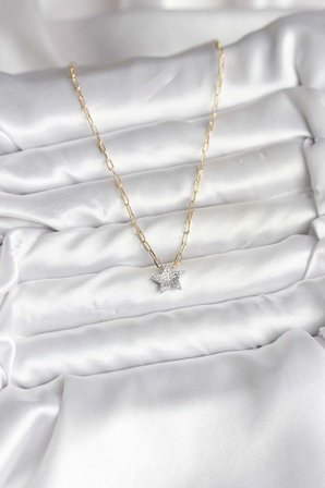 Pirinç Gold Renk Zincirli Zirkon Taşlı Minimal Yıldız Model Kadın Kolye