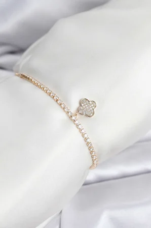 Yonca Model Zirkon Taşlı Gold Renk Asansörlü Su Yolu Bileklik