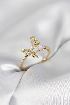 Gold Renk Kelebek Model Zirkon Taşlı Kadın Yüzük