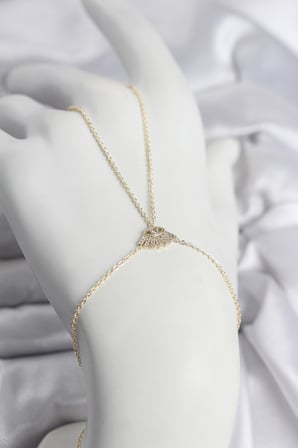 Pirinç Gold Renk Göz Model Kadın Şahmeran