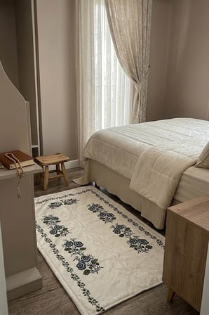 Kanaviçe Dijital Baskılı Kadife Tek Seccade 70x110cm