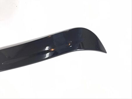 W117 CLA IÇIN UYUMLU  2013-2019 CAM ÜSTÜ SPOILER  - PİANO BLACK 