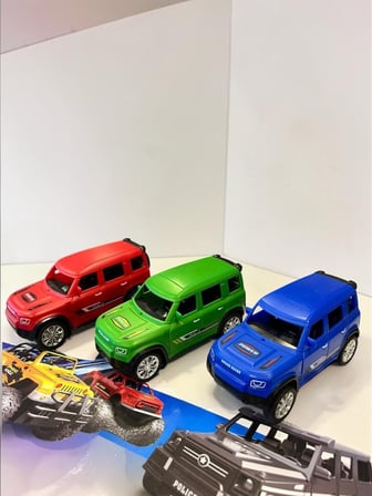 Sh40932 Sürtmeli̇ Araba Ji̇p Plasti̇k