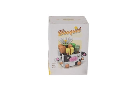 P655012 Hayvan Saksilari Buket Setleri̇ İnek 341 Parça Block Oyuncak
