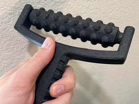 3D Baskı Kas Gevşetici Masaj Rulosu Tutamaklı Masaj Aleti Siyah