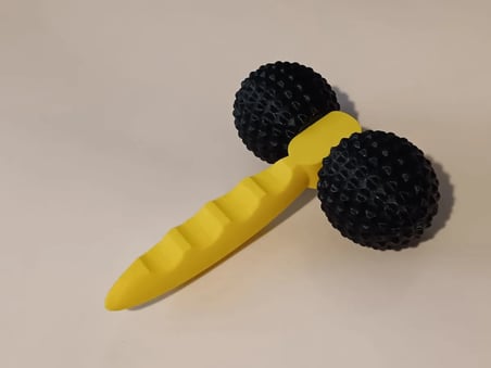 3D Baskı Çift Toplu Masaj Aleti Dikenli Toplu Ergonomik Saplı Kol Bacak Masaj Aparatı Sarı Siyah