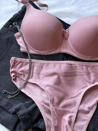 Kadın Somon Renk Destekli Push-Up Sütyen Külot Takımı Fitilli Kumaş 75-95 Beden