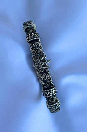 Mızrak Figürlü El İşçiliği ile Üretilmiş Hakiki Deri Erkek Bileklik