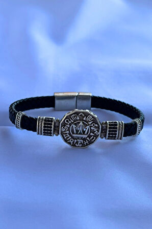 Mızrak Figürlü Zirkon Taşlı El İşçiliği ile Üretilmiş Hakiki Deri Erkek Bileklik