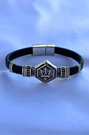 Mızrak Altıgen Zirkon Taşlı El İşçiliği ile Üretilmiş Hakiki Deri Erkek Bileklik