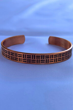 Geometrik Desenli El İşçiliği ile Üretilmiş Unisex Bakır Bileklik