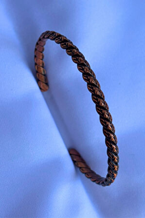 Geometrik Desenli El İşçiliği ile Üretilmiş Unisex Bakır Bileklik