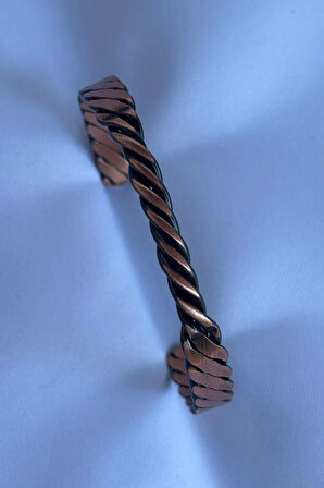 Geometrik Desenli El İşçiliği ile Üretilmiş Unisex Bakır Bileklik