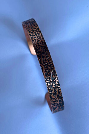 Geometrik Desenli El İşçiliği ile Üretilmiş Unisex Bakır Bileklik