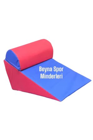 Üçgen yastık minder 60×30×40 CM
