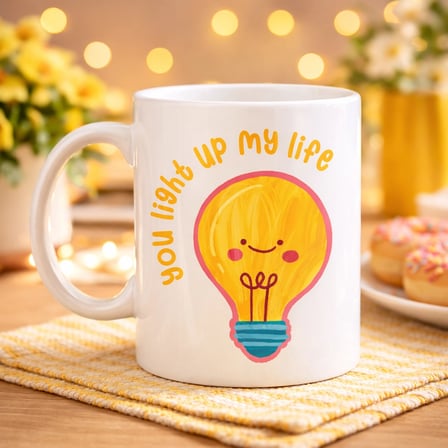 BUĞZ You Light Up My Life Tasarımlı Porselen Kupa Model 15 - Sevimli Ampul Desenli Hediyelik Kahve Kupası