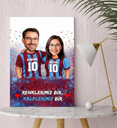 BK Gift Kişiye Özel İsimli Bordo-Mavi Sevgili Karikatürlü Kanvas Tablo - Ev Hediyesi, Doğum Günü Hediyesi, Taraftar Hediyesi