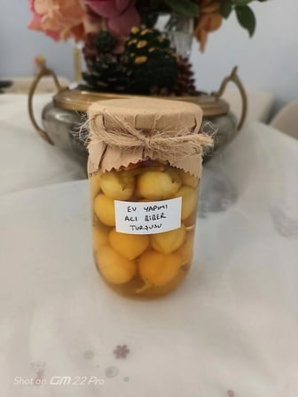 Bizim Köy Ev Ürünleri Biberiye Turşusu 