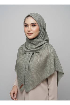 zebra desenli jakarlı eşarp – yumuşak dokulu, kaymaz, günlük ve şık tesettür eşarp 100 x 100 cm