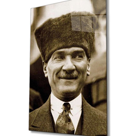 Atatürk Cam tablo