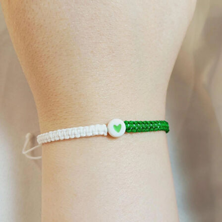 Crystal Atelier Bursaspor Yeşil Beyaz Kalp Figürlü Boncuk 2'li Çift Bileklik, Makrome Bileklik, İp Bileklik, Örgü Bileklik, Sevgili Bilekliği, Bff Arkadaşlık Bilekliği, Unisex Hediyelik Bileklik