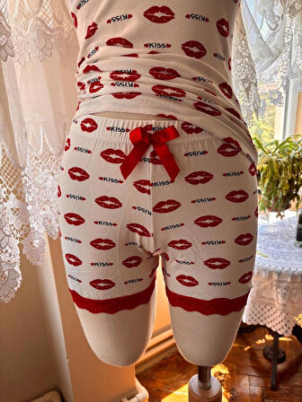 İnce Askılı Şortlu Pamuklu Pijama Takımı Dantel Detaylı