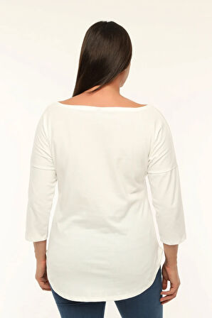 Büyük Beden Renkli Kelebekler Baskılı Geniş V Yaka Yarım Kol Oval Yırtmaç Bluz