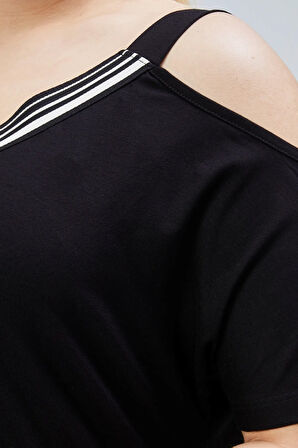 Büyük Beden Yaka Şerit Omuz Dekolte Üçgen Etekli Bluz