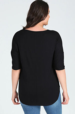 Büyük Beden Papatya Baskılı Yarım Kol Yan Yırtmaç Bluz