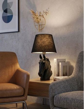 Modern At Abajur Siyah Büst Abajur  Heykel  – Siyah Şapka Dekoratif Masa Lambası, Şık Salon & Yatak Odası Aydınlatma