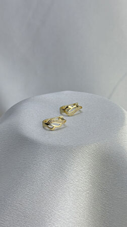 J Model Taşlı Altın Küpe