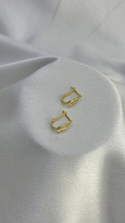 J Model Taşlı Altın Küpe