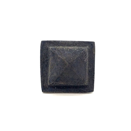 Antika Tarz Dekoratif Pirinç Flanşlı Piramit Kabara - 29 Mm, Oksit